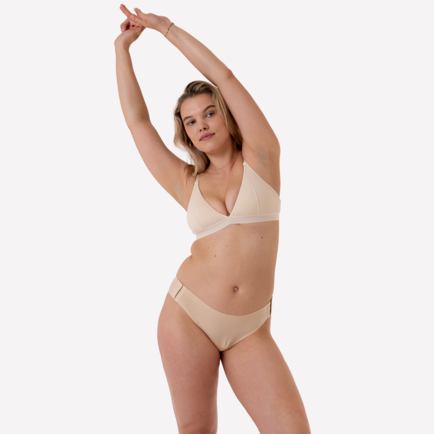 1 Leakproof Rhea (Seamless with closure)